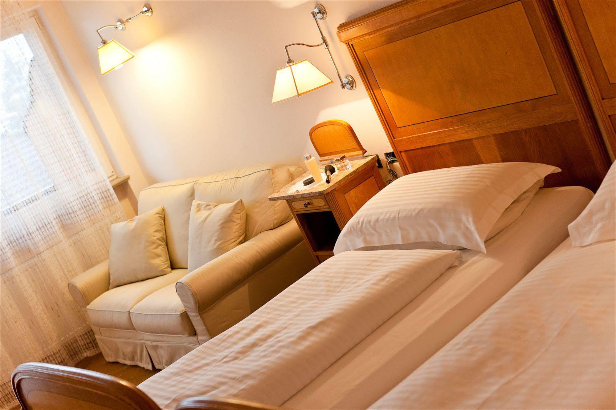 Hotel Aster Merano Eksteriør billede